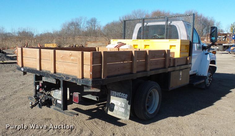 image for item DC1045 2006 Chevrolet C4500 flatbed truck