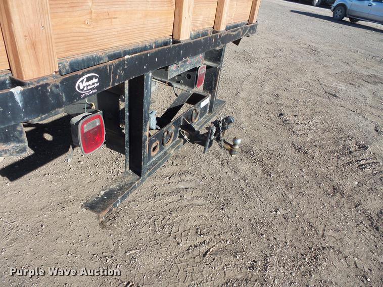 image for item DC1045 2006 Chevrolet C4500 flatbed truck