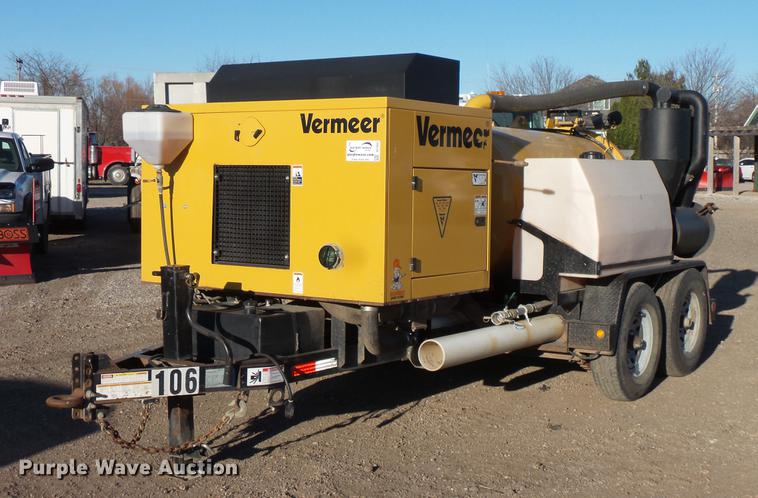 image for item DC1047 2013 Vermeer V500LEHD Vacumole trailer