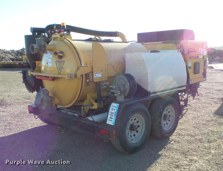 image for item DC1047 2013 Vermeer V500LEHD Vacumole trailer