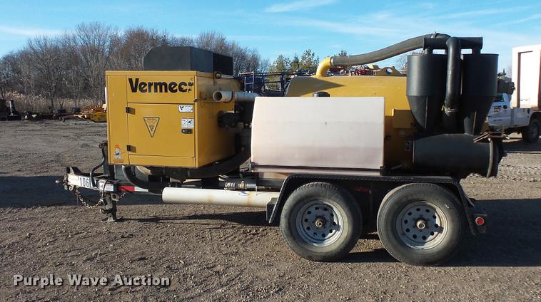 image for item DC1047 2013 Vermeer V500LEHD Vacumole trailer