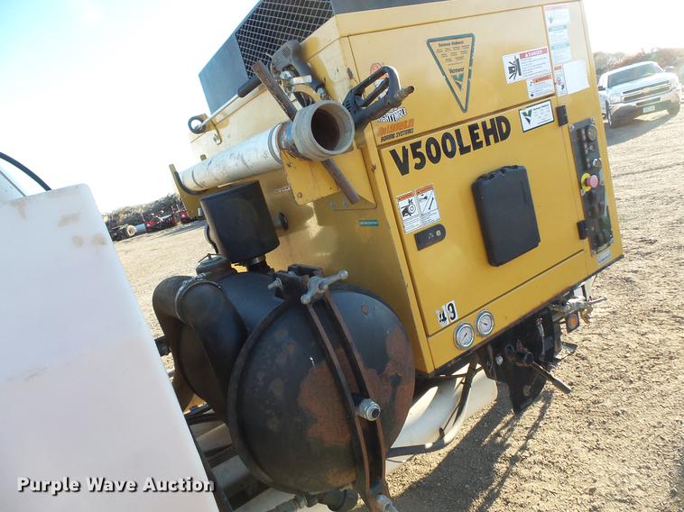 image for item DC1047 2013 Vermeer V500LEHD Vacumole trailer