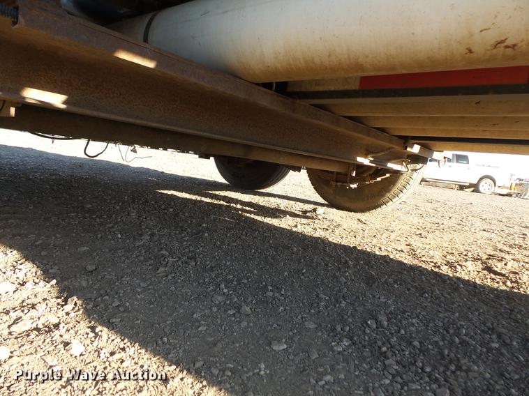 image for item DC1047 2013 Vermeer V500LEHD Vacumole trailer