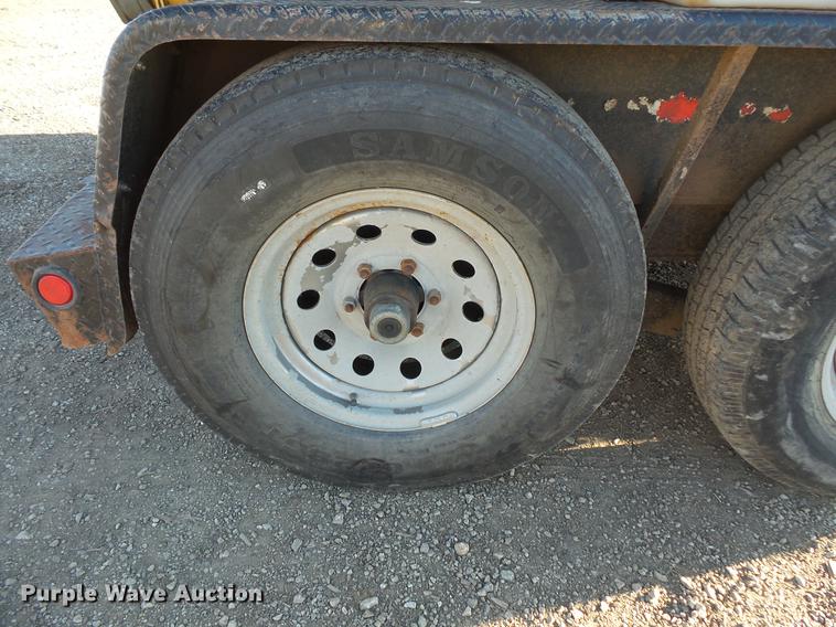 image for item DC1047 2013 Vermeer V500LEHD Vacumole trailer