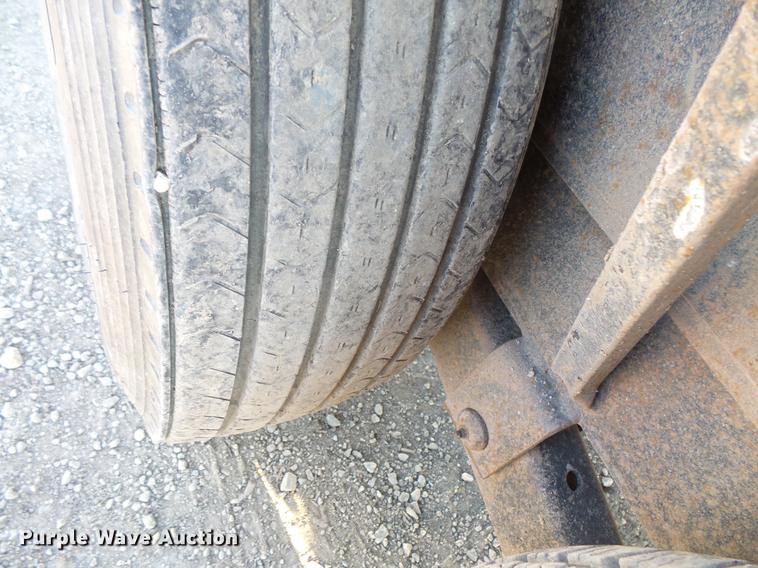 image for item DC1047 2013 Vermeer V500LEHD Vacumole trailer