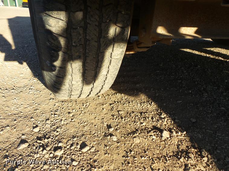 image for item DC1047 2013 Vermeer V500LEHD Vacumole trailer