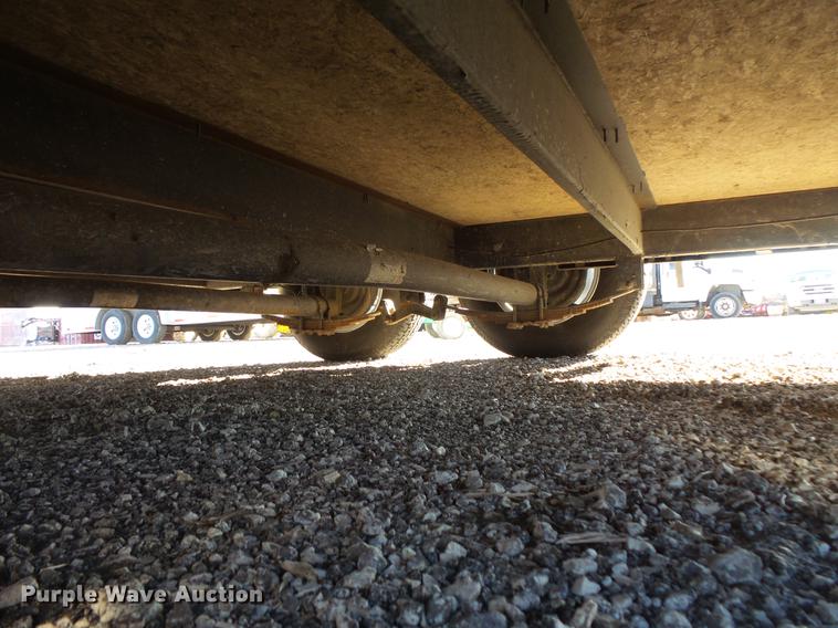 image for item DC1048 2015 Haulmark enclosed cargo trailer