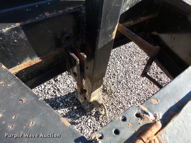 image for item DC1053 1998 Holden Ind tilt deck equipment trailer