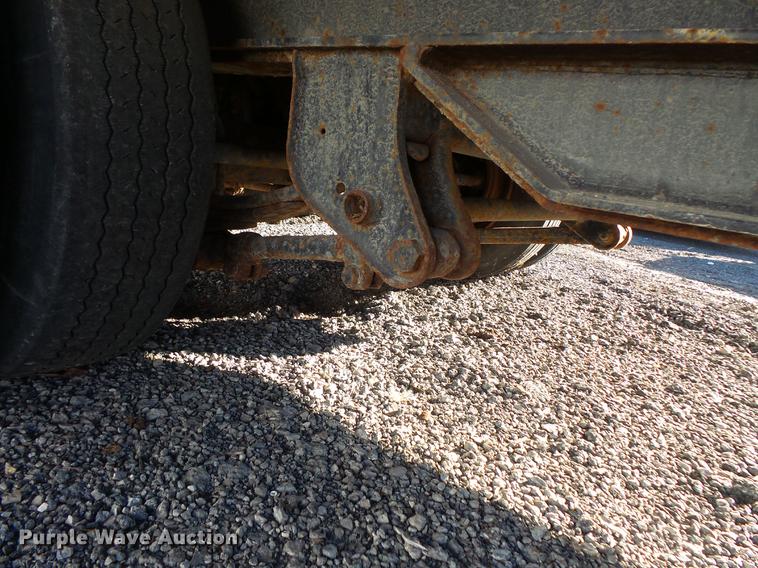 image for item DC1053 1998 Holden Ind tilt deck equipment trailer