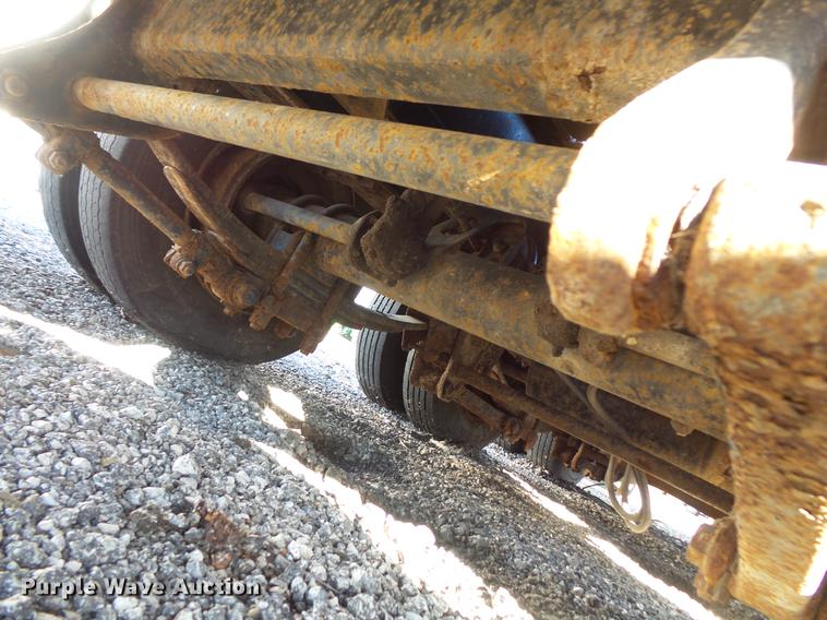 image for item DC1053 1998 Holden Ind tilt deck equipment trailer