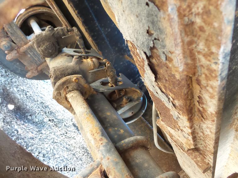 image for item DC1053 1998 Holden Ind tilt deck equipment trailer