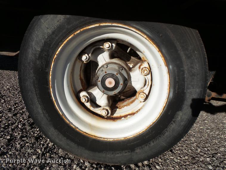 image for item DC1053 1998 Holden Ind tilt deck equipment trailer