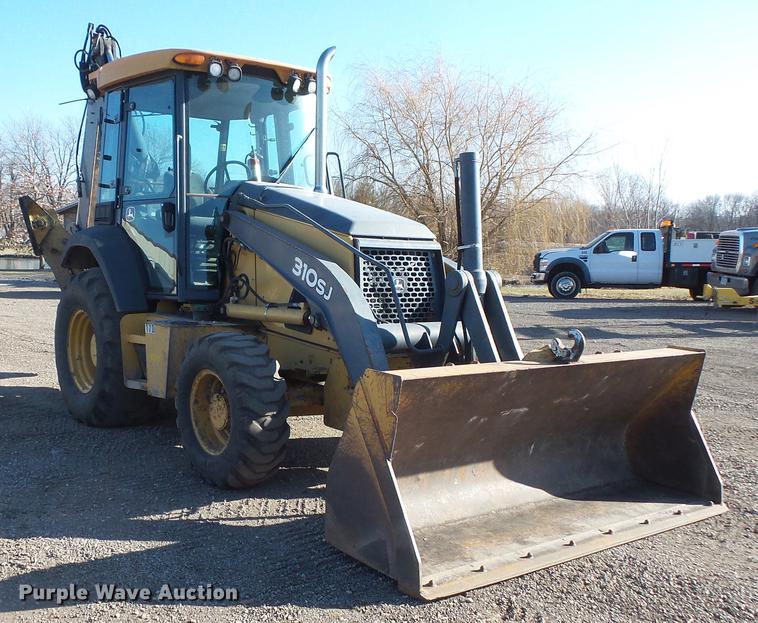 image for item DC1055 2008 John Deere 310SJ backhoe