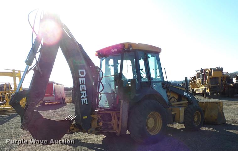 image for item DC1055 2008 John Deere 310SJ backhoe