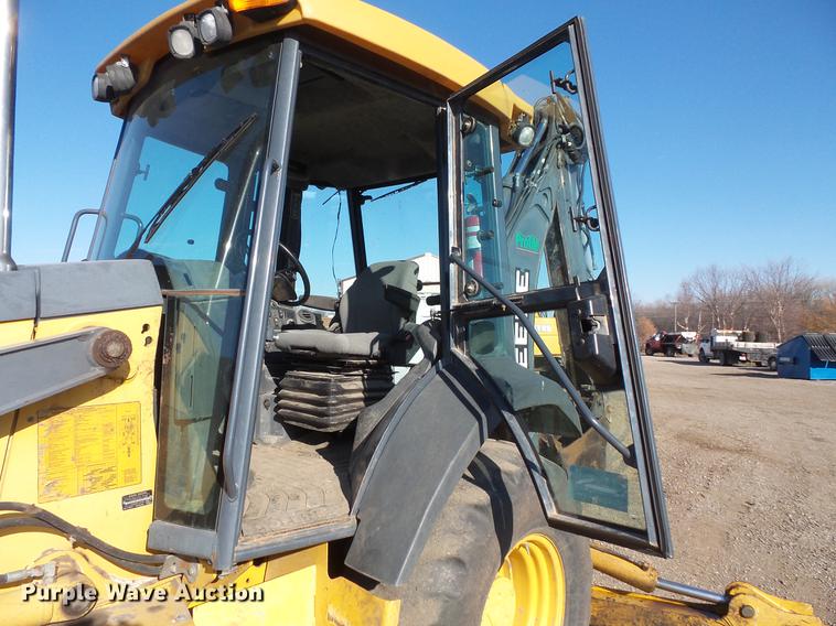 image for item DC1055 2008 John Deere 310SJ backhoe