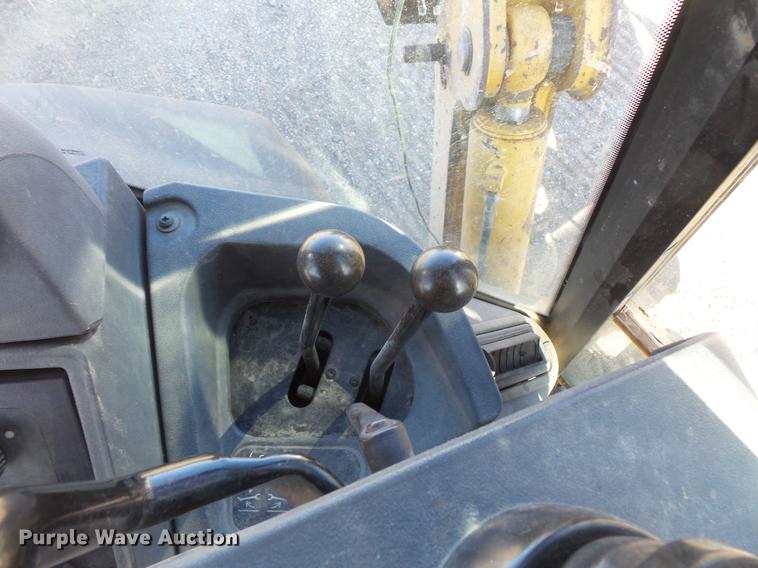 image for item DC1055 2008 John Deere 310SJ backhoe