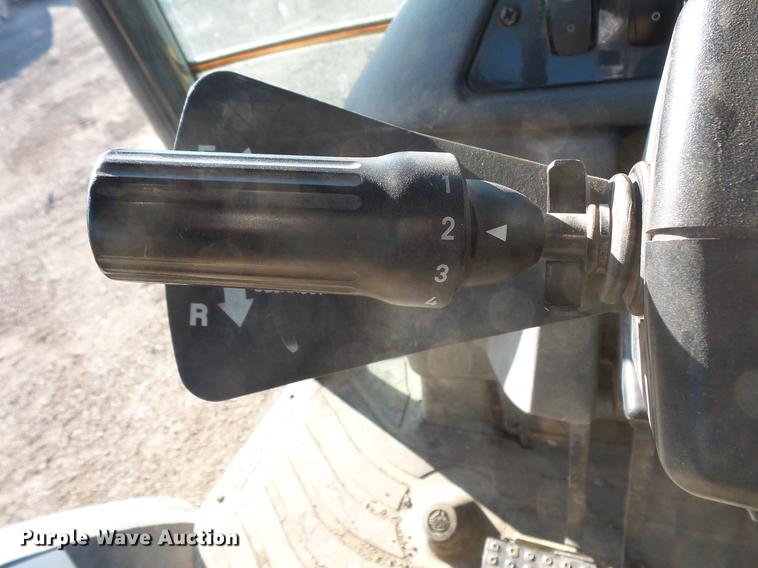 image for item DC1055 2008 John Deere 310SJ backhoe