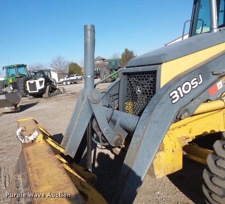 image for item DC1055 2008 John Deere 310SJ backhoe