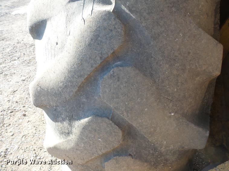 image for item DC1055 2008 John Deere 310SJ backhoe