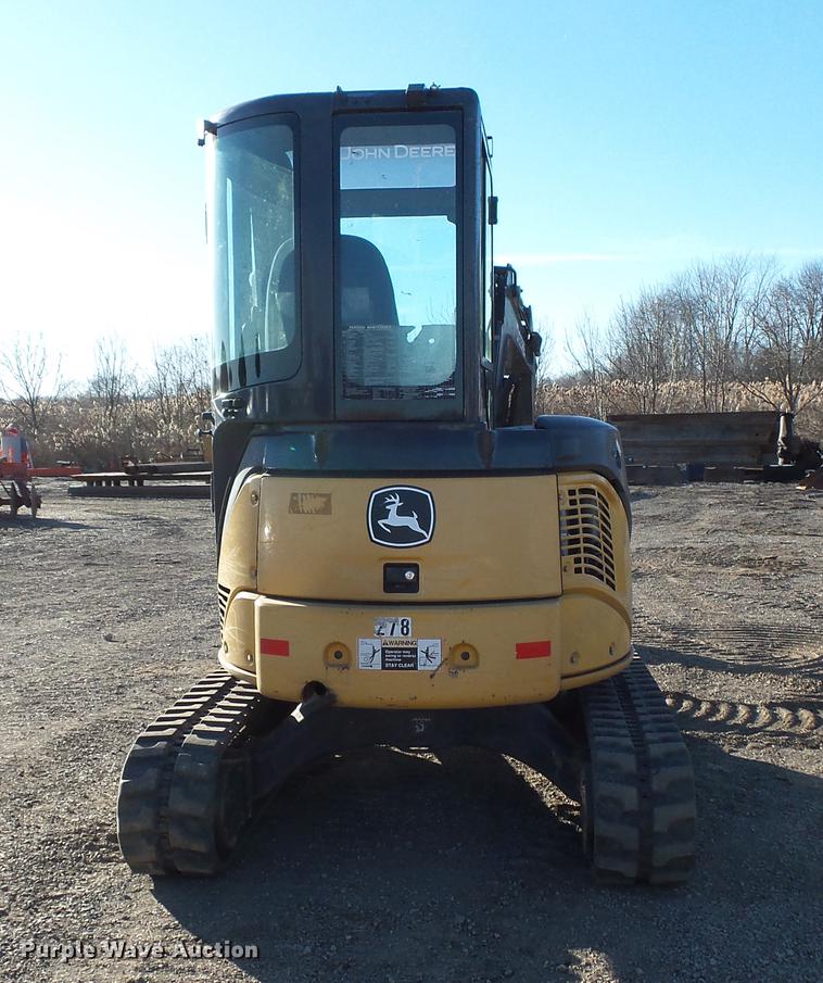 image for item DC1056 2011 John Deere 35D mini excavator