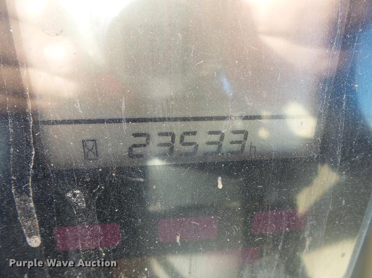 image for item DC1056 2011 John Deere 35D mini excavator