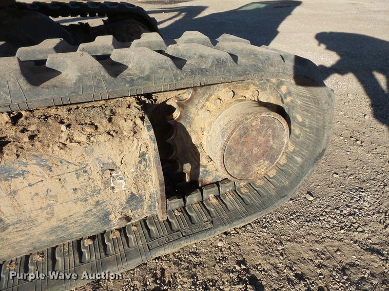 image for item DC1056 2011 John Deere 35D mini excavator