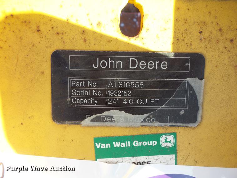 image for item DC1058 John Deere excavator bucket