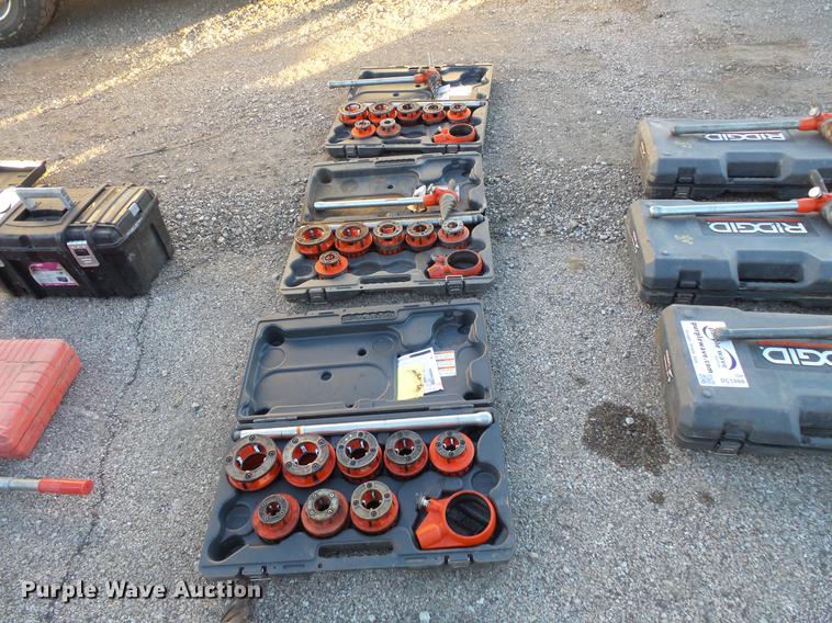 image for item DC1065 (3) Ridgid threader set with pipe reamer