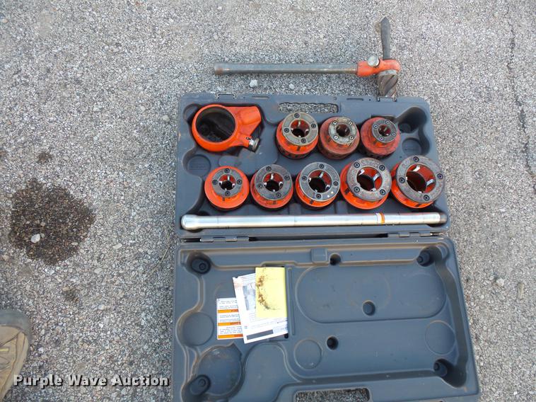 image for item DC1065 (3) Ridgid threader set with pipe reamer