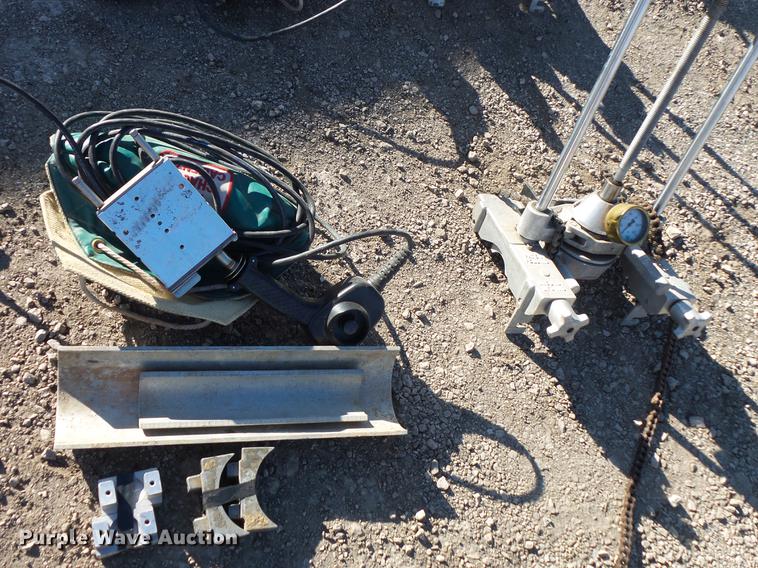 image for item DC1076 (5) McElroy SideWinder fusion machines