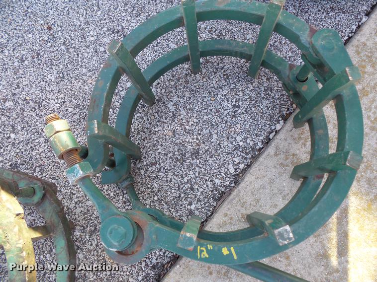 image for item DC1105 Pipe clamps