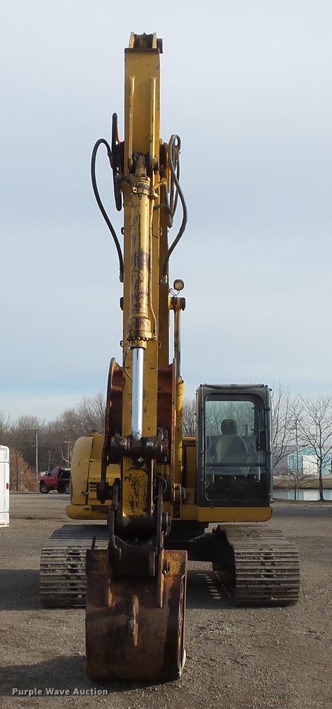 image for item DC1148 2003 John Deere 225C LC excavator