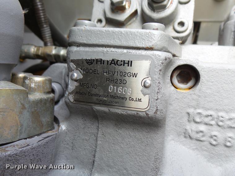 image for item DC1148 2003 John Deere 225C LC excavator