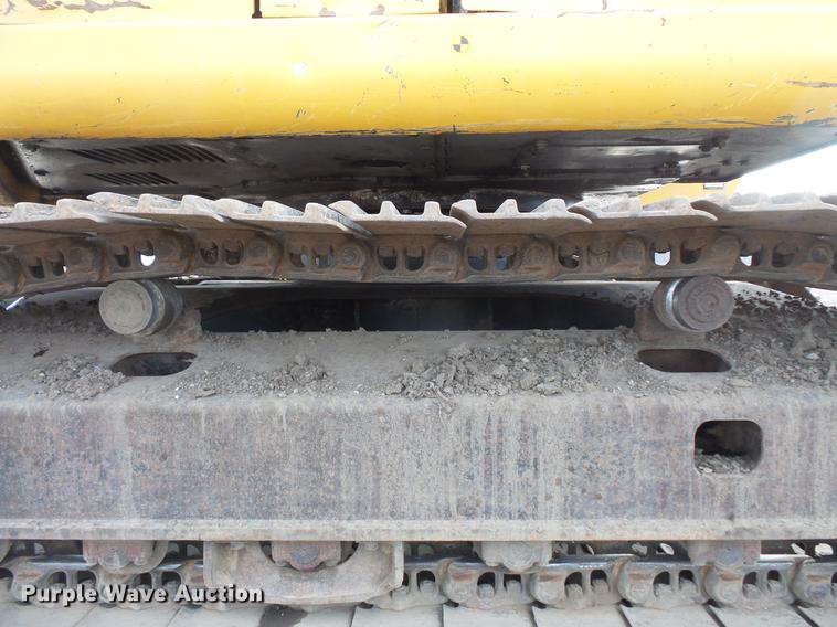 image for item DC1148 2003 John Deere 225C LC excavator