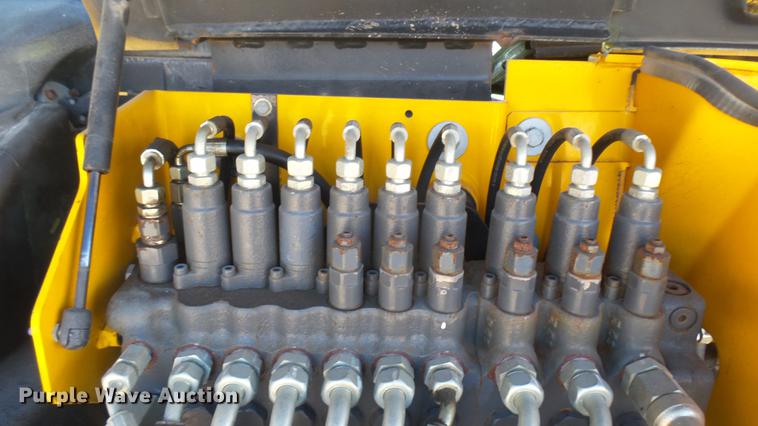 image for item DC1887 2006 JCB 8080 excavator