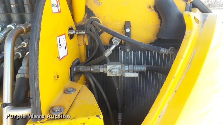 image for item DC1887 2006 JCB 8080 excavator