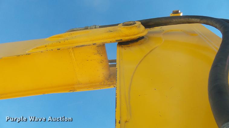 image for item DC1887 2006 JCB 8080 excavator