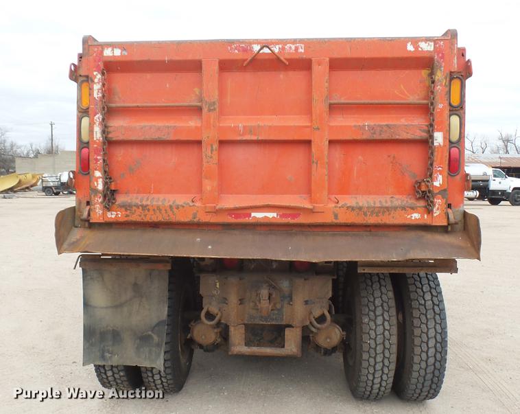 image for item DC1904 1997 International 4900 dump truck