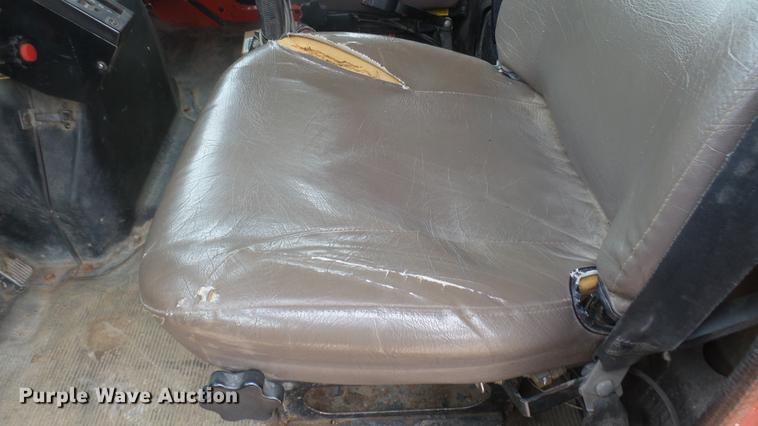 image for item DC1904 1997 International 4900 dump truck