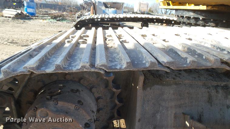 image for item DC1911 1998 John Deere 690E LC excavator