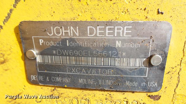 image for item DC1911 1998 John Deere 690E LC excavator