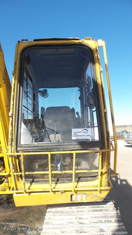 image for item DC1911 1998 John Deere 690E LC excavator