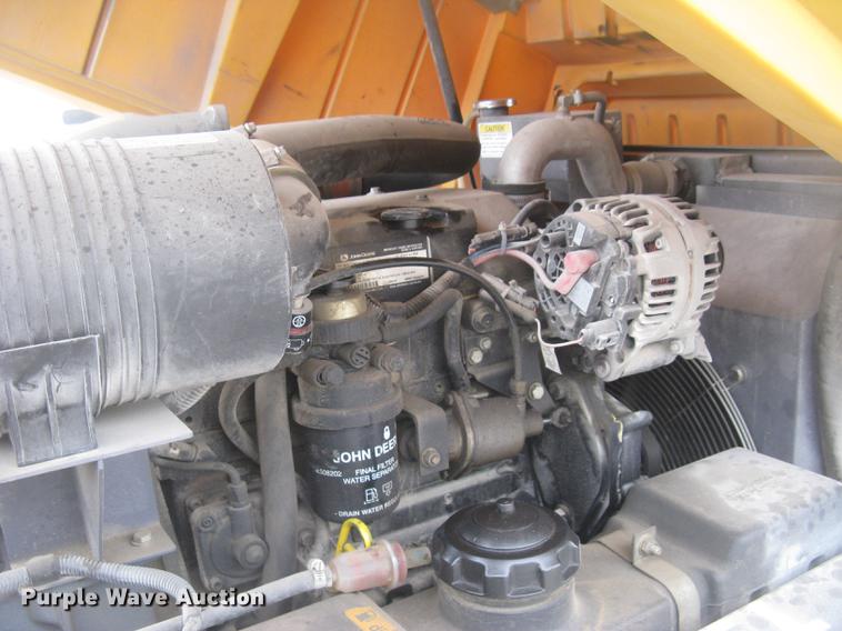 image for item DC2452 2007 Atlas Copco XAS185JD7 air compressor