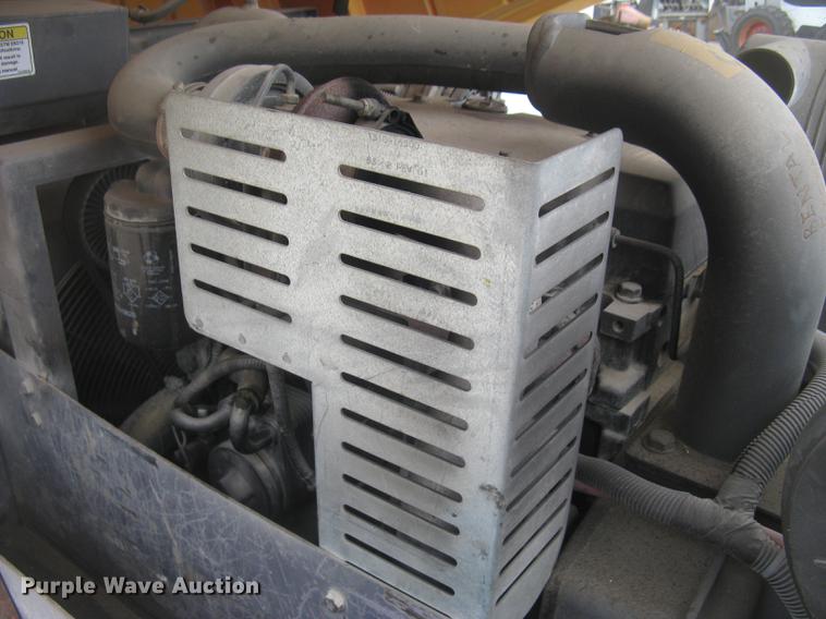 image for item DC2452 2007 Atlas Copco XAS185JD7 air compressor