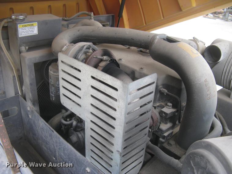 image for item DC2452 2007 Atlas Copco XAS185JD7 air compressor