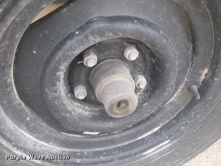 image for item DC2452 2007 Atlas Copco XAS185JD7 air compressor