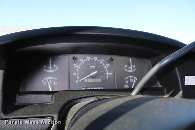 image for item DC3586 1997 Ford F250 service truck