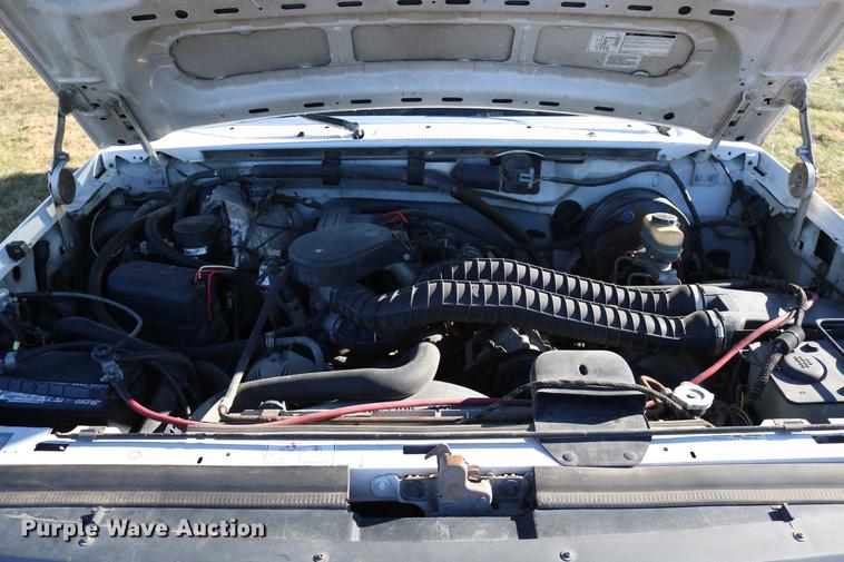 image for item DC3586 1997 Ford F250 service truck