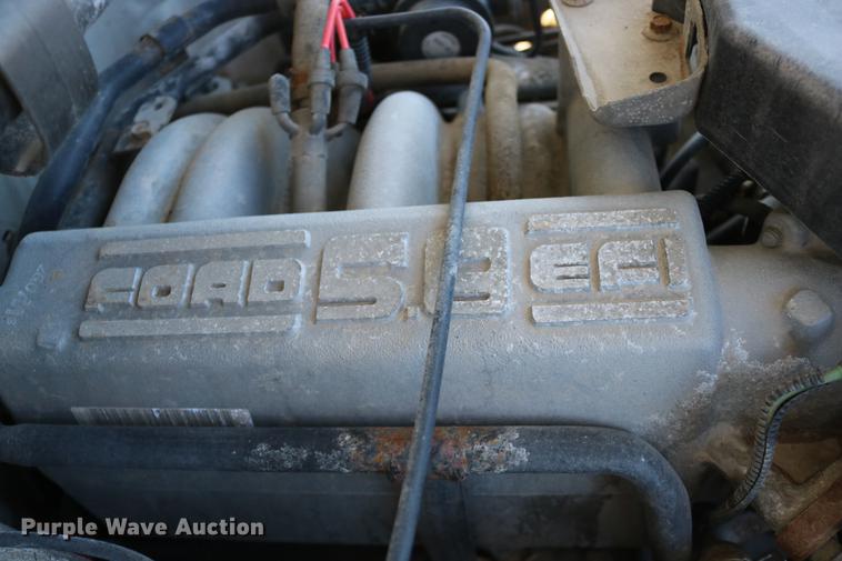 image for item DC3586 1997 Ford F250 service truck