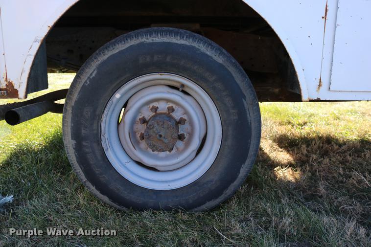 image for item DC3586 1997 Ford F250 service truck